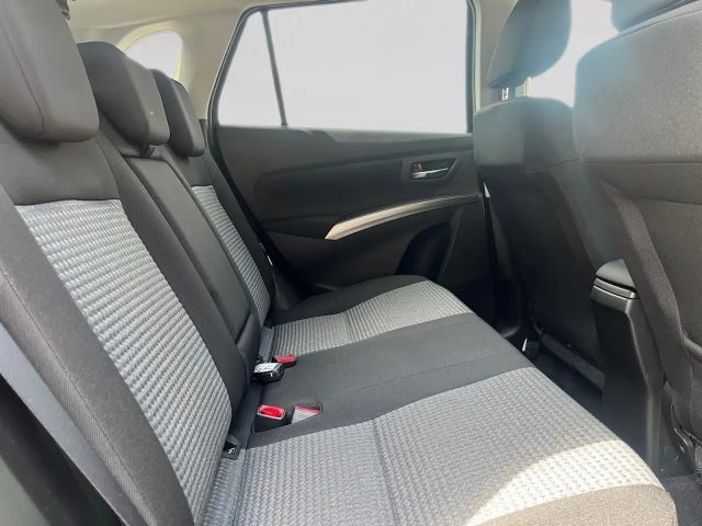 Suzuki S-Cross AllGrip Hybrid