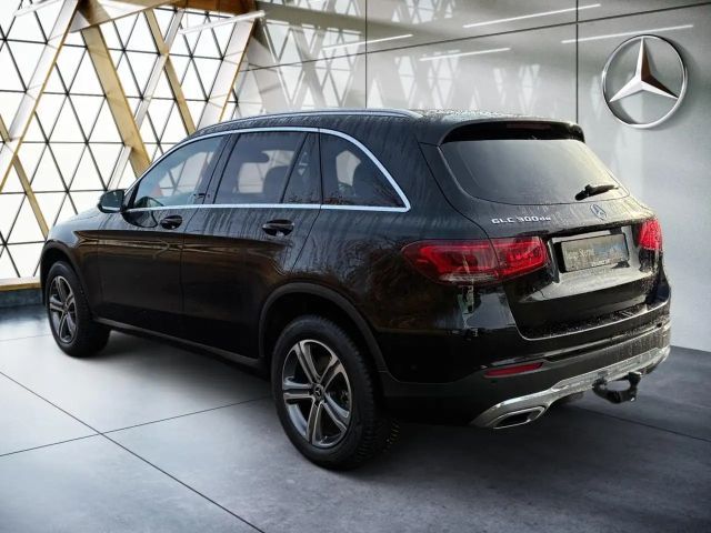 Mercedes-Benz GLC 300 4MATIC