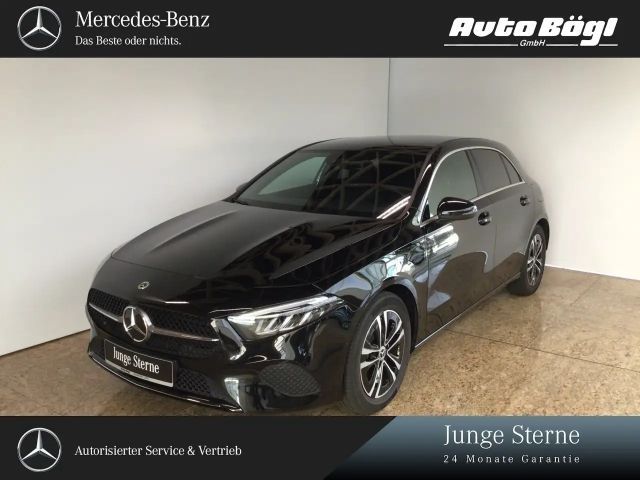 Mercedes-Benz A 180 Progressive