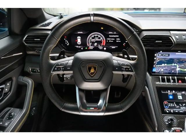 Lamborghini Urus Ceramic,Carbon,B&O Sound,Voll,Garantie06/26