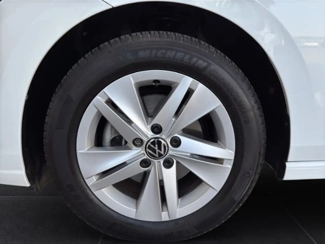 Volkswagen Golf 1.5 TSI Golf VIII Life