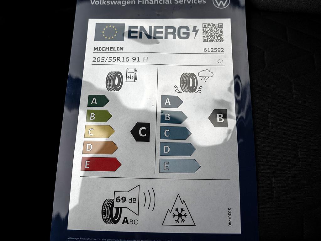 Volkswagen Golf 1.5 TSI Golf VIII