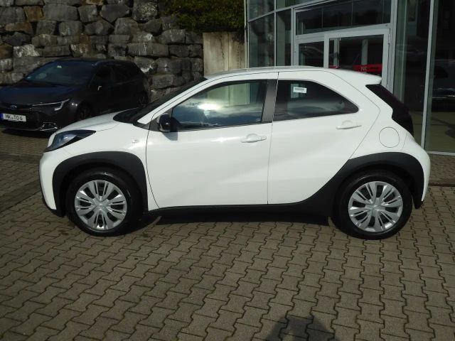 Toyota Aygo X Business Hatchback