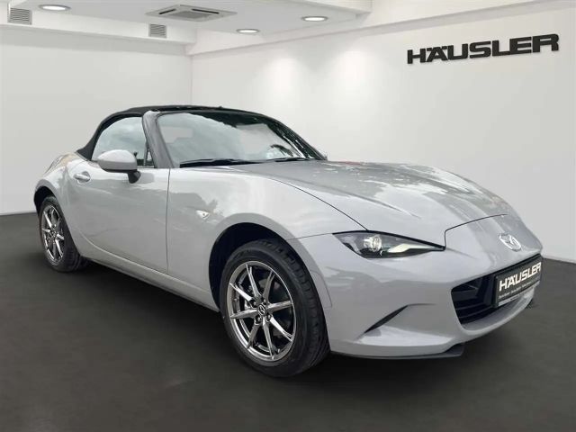 Mazda MX-5 Exclusive-line SkyActiv