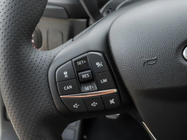 Ford Focus ST Line Wagon