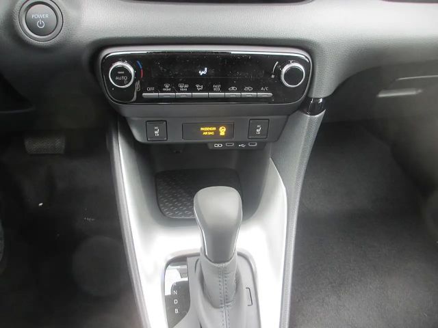 Mazda 2 Exclusive-line