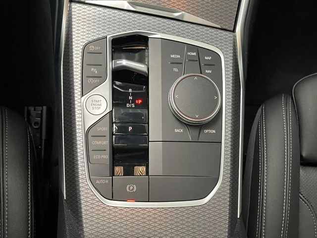 BMW 330 330i M-Sport Touring xDrive