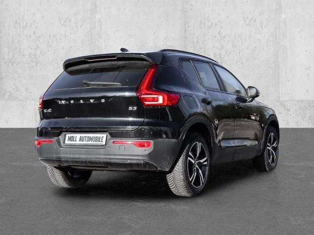 Volvo XC40 Dark Plus
