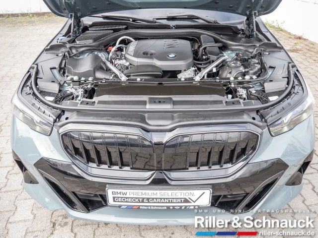 BMW 520 520d M-Sport Touring