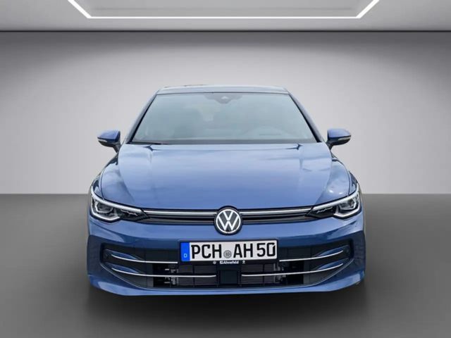 Volkswagen Golf 1.5 eTSI Golf VIII