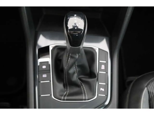 Volkswagen Tiguan 1.5 TSI DSG R-Line