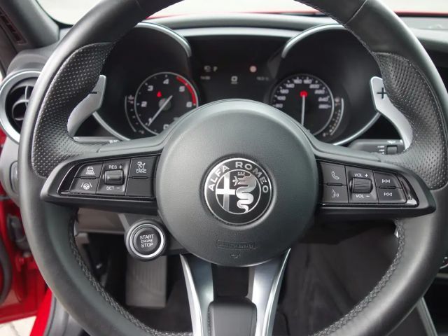 Alfa Romeo Giulia Q4 Veloce