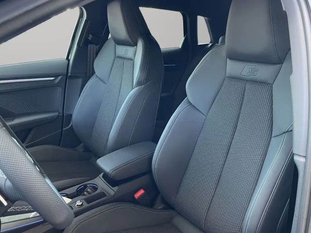 Audi A3 35 TFSI S-Line S-Tronic Sedan