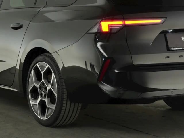 Opel Astra Sports Tourer Ultimate