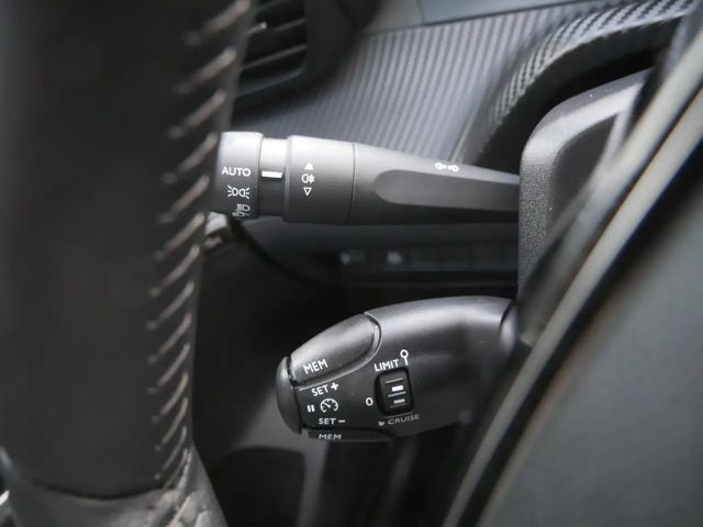 Peugeot E-208 Active Pack