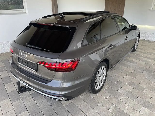 Audi A4 30 TDI Avant S-Tronic