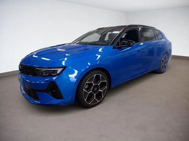 Opel Astra Sports Tourer Ultimate