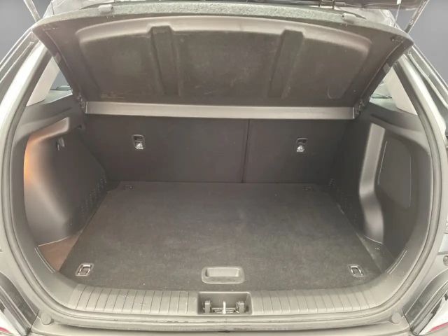 Hyundai Kona 1.6 Hybrid Trend