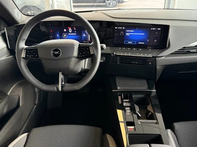 Opel Astra 1.2 Turbo Edition Turbo