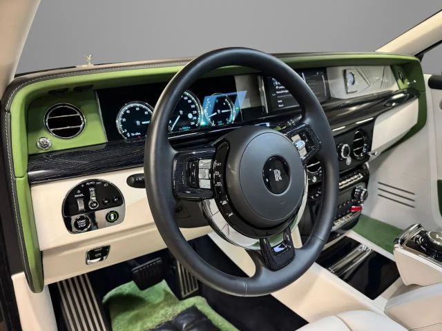 Rolls-Royce Phantom Extended (EWB) "The Connoisseur"