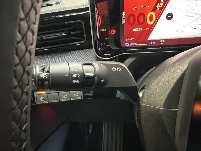 Renault 4 Comfort E-Tech Techno