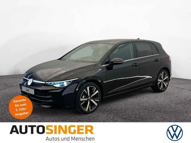 Volkswagen Golf 1.5 eTSI DSG IQ.Drive Style