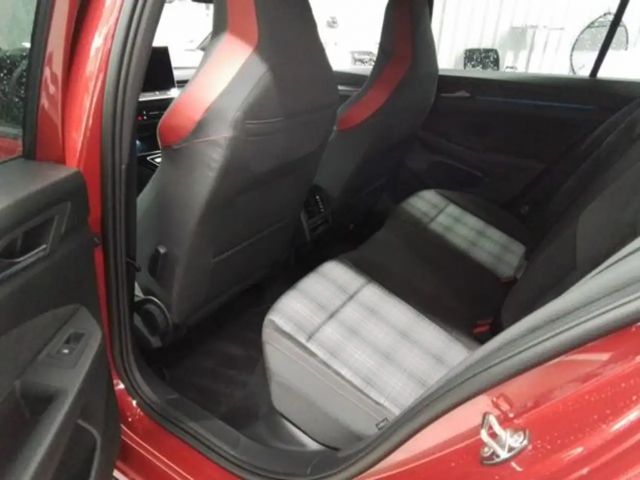 Volkswagen Golf 2.0 TSI DSG GTI