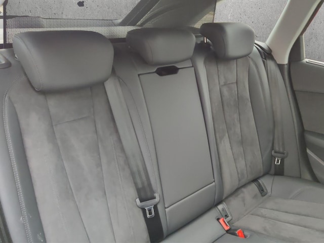 Audi A4 35 TDI Avant S-Tronic