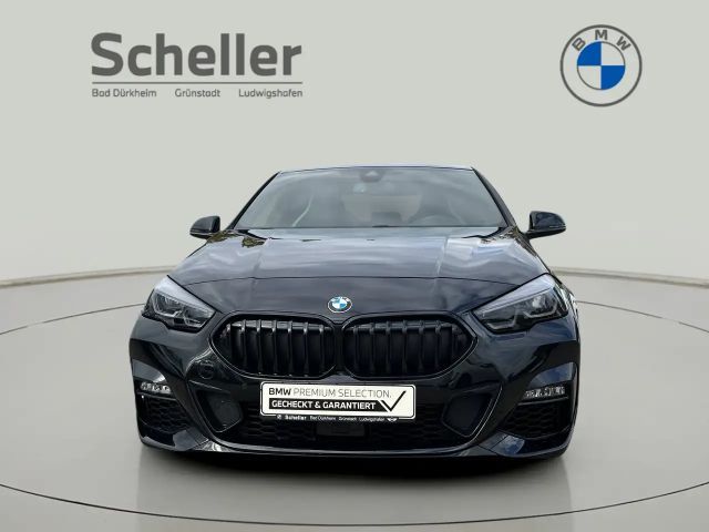 BMW 220 220i Coupé Gran Coupé