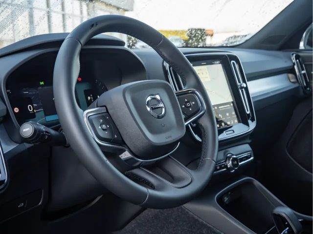Volvo XC40 Dark Plus