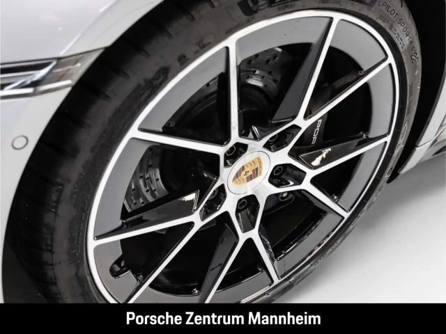 Porsche 992 Cabrio Carrera