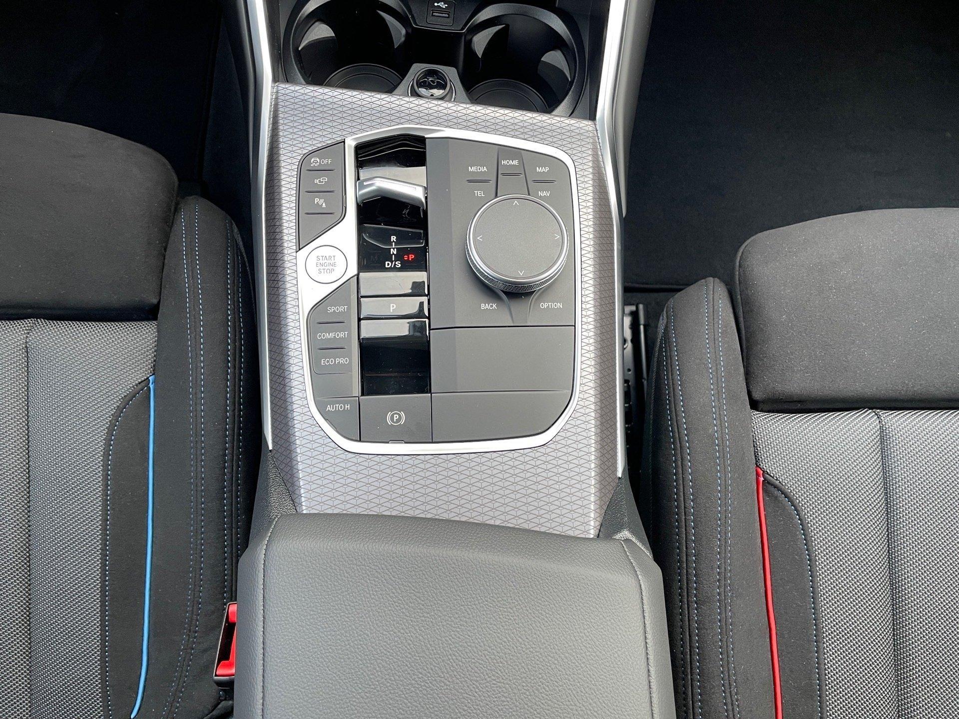 BMW 320 320d Touring xDrive