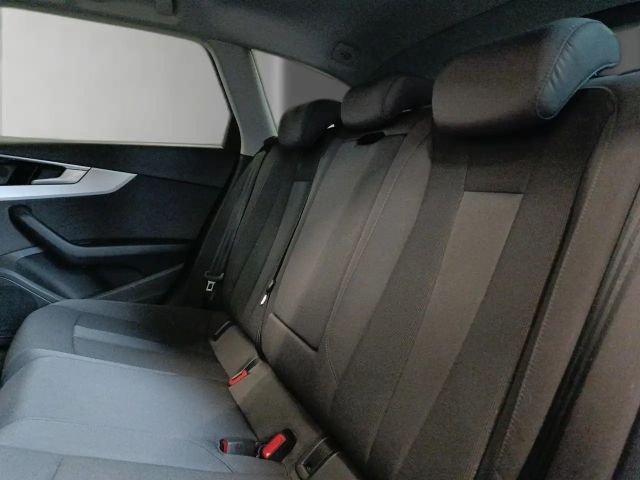 Audi A4 40 TDI Avant S-Tronic