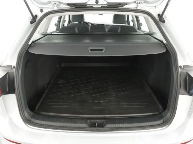 Volkswagen Golf DSG Life Variant