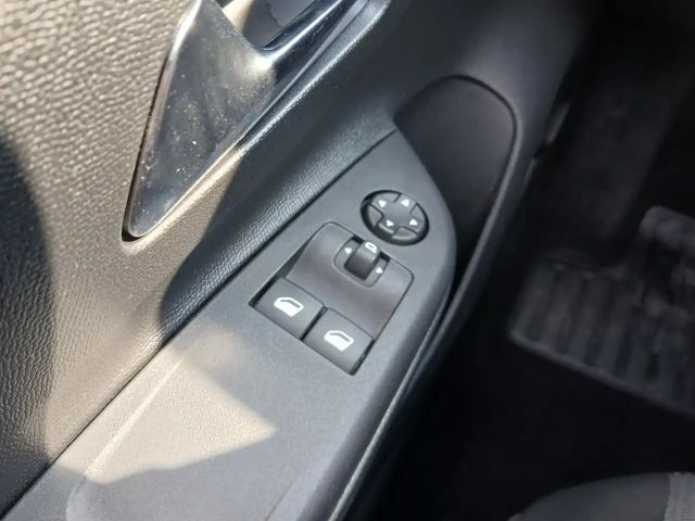 Opel Corsa F 1.2 Fin. ab 2,99% Sitzheizung,LenkradheiZ