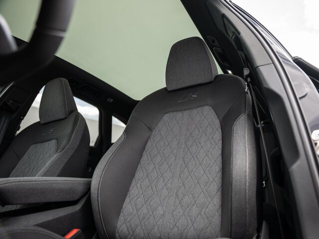 Audi A6 Avant Quattro S-Tronic