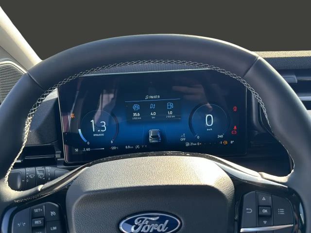 Ford Puma EcoBoost Titanium