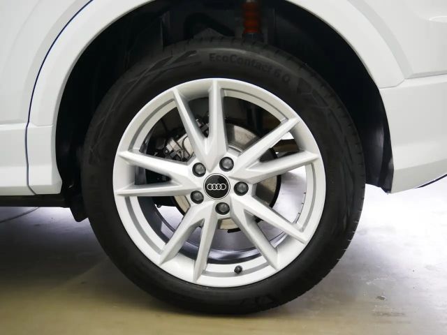 Audi Q2 30 TFSI S-Line