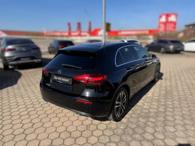 Mercedes-Benz A 200 Progressive