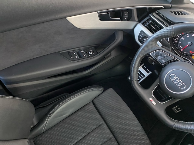 Audi A4 35 TFSI S-Tronic Sedan