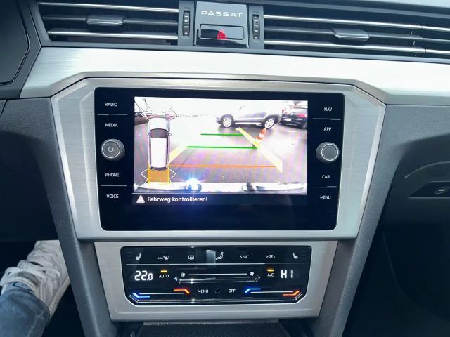 Volkswagen Passat 1.5 TSI DSG Variant