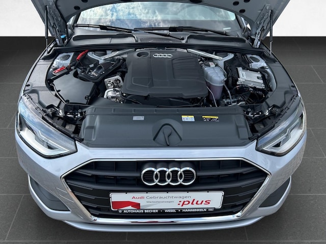 Audi A4 30 TDI S-Tronic Sedan