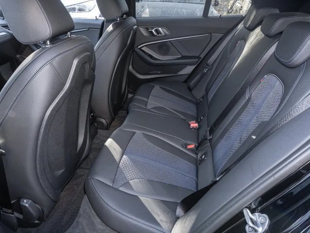 BMW 135 Sedan xDrive