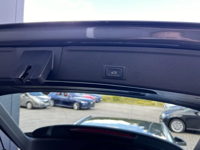 Audi A4 40 TFSI Avant S-Line