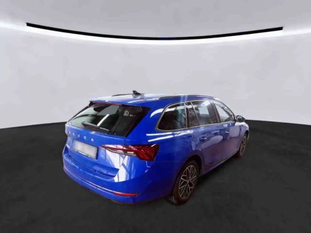 Skoda Octavia 2.0 TDI Clever Combi