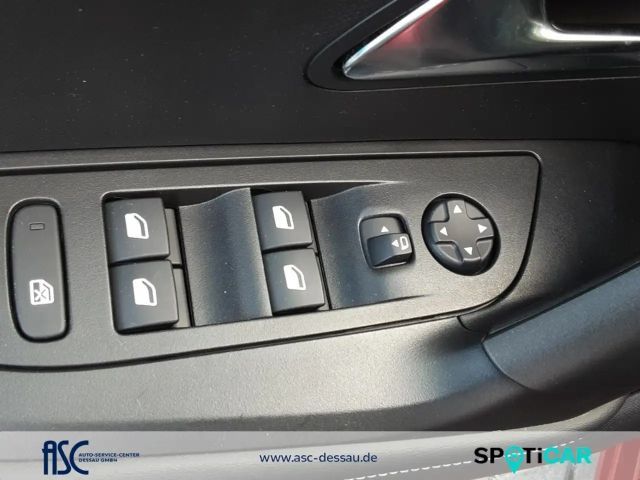 Peugeot 2008 ALLURE130 Navi,Kamera,SHZ,DAB,Allwetter