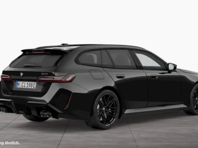 BMW M5 Touring  Komfortzung Bowers&Wilkins Driving Assist