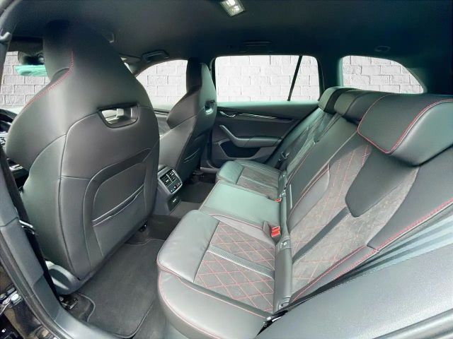 Skoda Octavia 2.0 TSI Combi RS