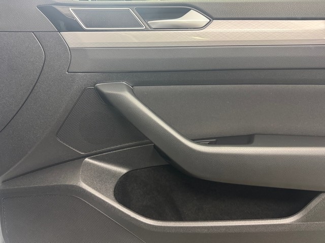 Volkswagen Passat 2.0 TDI Business DSG Variant