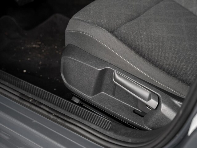 Volkswagen Golf 2.0 TDI DSG Variant